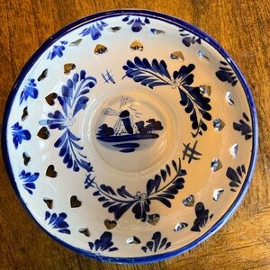 Delft-style Blue and White 6” bowl with reticulated hearts